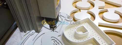 Découpe FOREX ALUCOBAND MDF PLEXIGLAS 