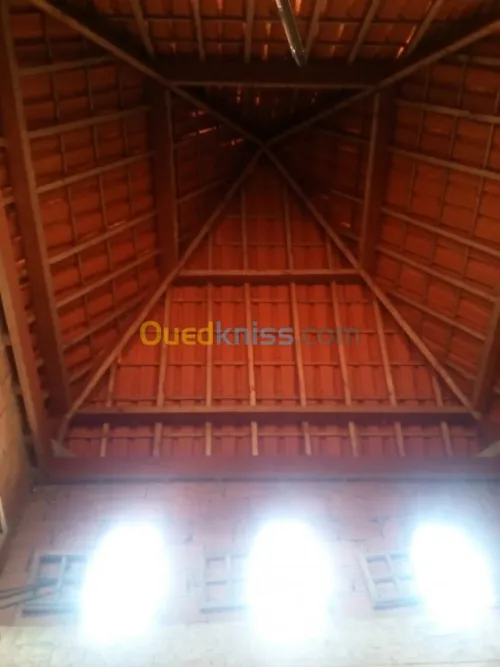 اختصاصي تركيب قرميد