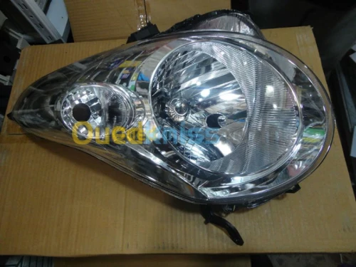 phare,feu arrier suzuki celerio
