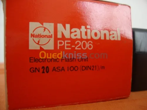 Flash electronique standart made in japan