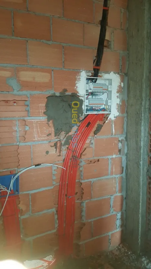 Électricien 