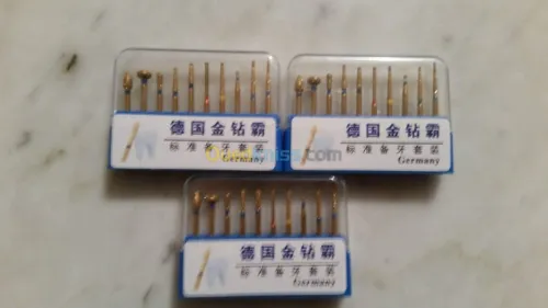 Matériel de dentiste 