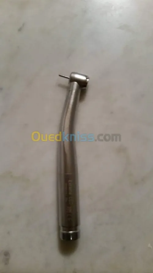 Matériel de dentiste 