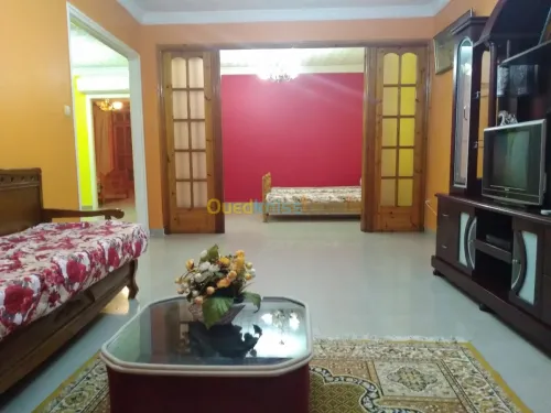 Location vacances Appartement F3 Jijel Jijel