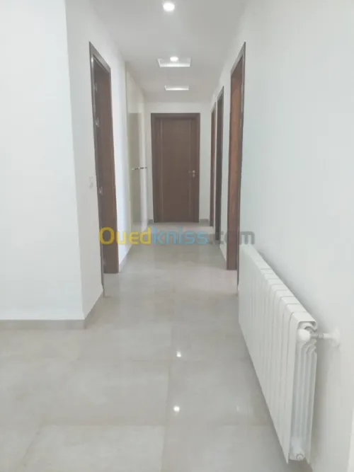 Location Appartement F4 Alger Said hamdine