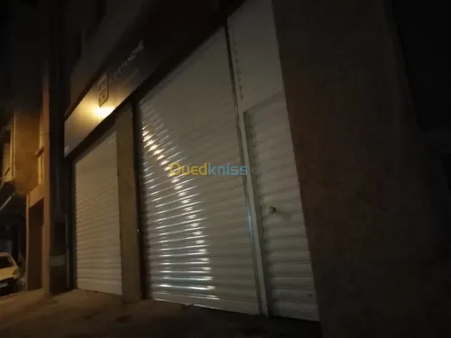 Ferronnerie et portes automatiques