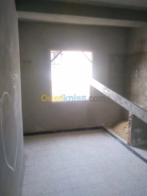 Vente Appartement F3 Tizi ouzou Ouadhia