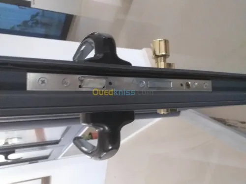 Traveaux de menuiserie aluminium.