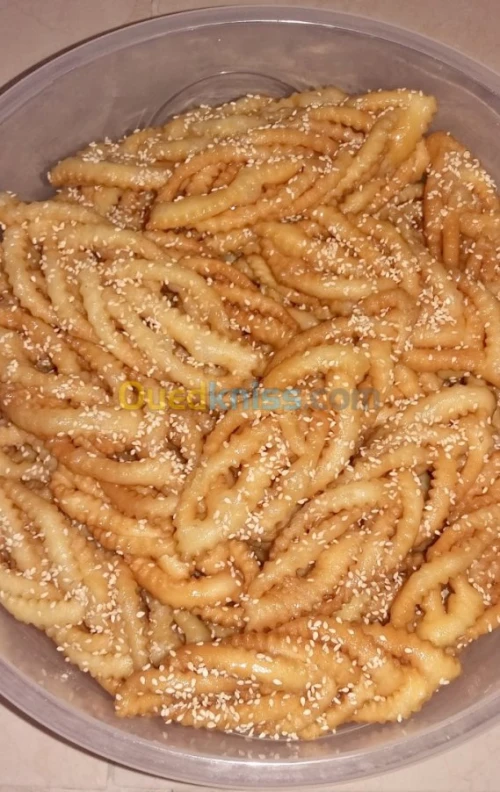 griwech et gâteaux   traditionnels 