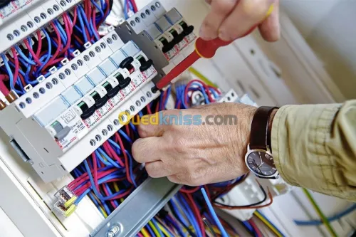 Èlectricien batiment industrielle
