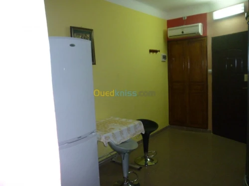 Location Studio Oran Oran