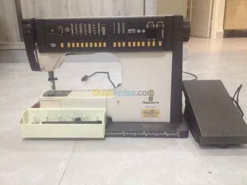 Vondere machine à coudre HUSQVARNA