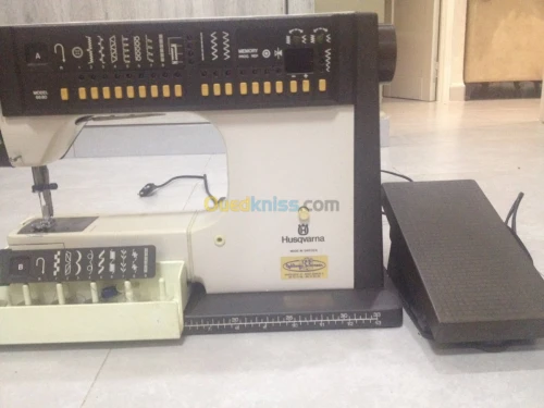 Vondere machine à coudre HUSQVARNA