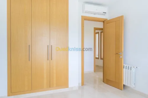 - Electricité  / Plomberie / Rénovation 