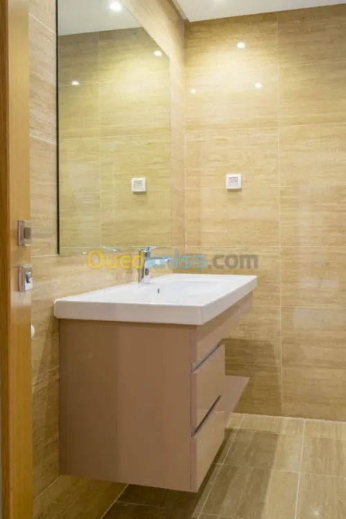 - Electricité  / Plomberie / Rénovation 