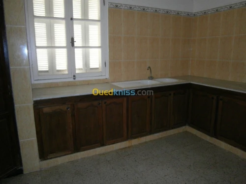 Vente Villa Bejaia Souk el thenine