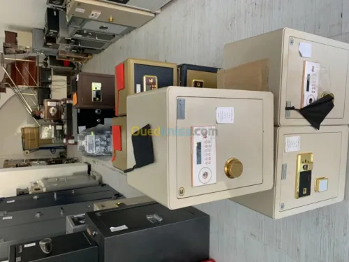 Coffre-forts, armoire blindée, bureau.