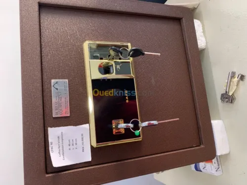 Coffre-forts, armoire blindée, bureau.