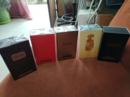 عطور دخون الإماراتية