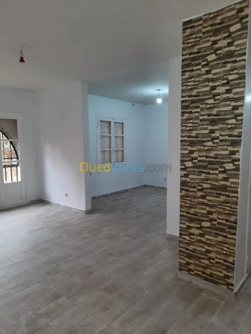 Location Appartement F4 Alger Bir mourad rais