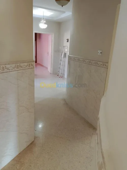 Location Appartement F4 Alger Bordj el kiffan