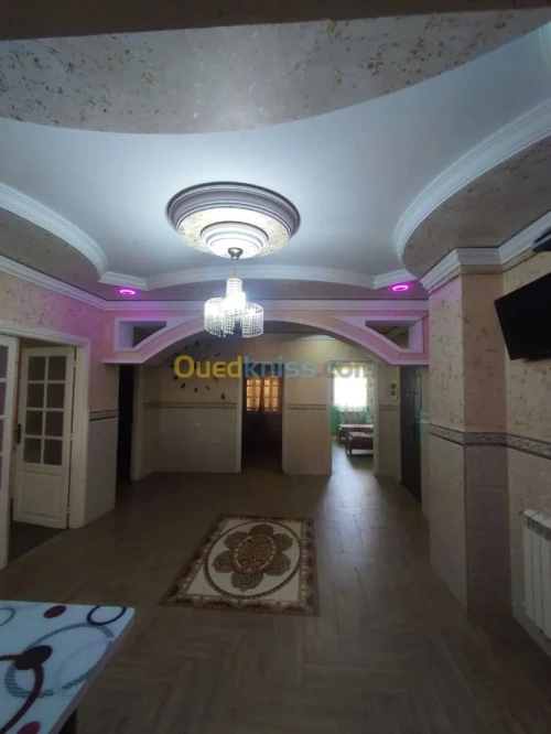 Location Appartement F4 Alger Bordj el bahri