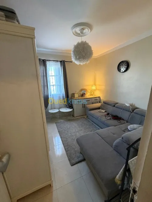 Location Appartement F4 Alger Bordj el bahri
