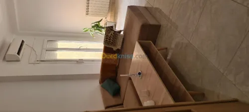 Location Appartement F4 Alger Bordj el bahri