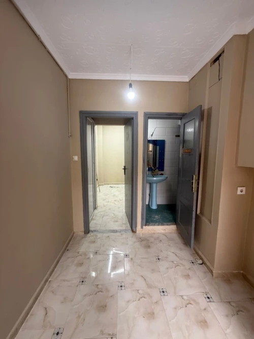 Location Appartement Niveau de villa Studio Alger Bordj el bahri