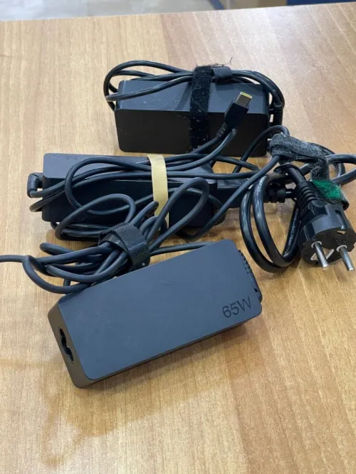 CHARGEURS DELL GP 65 W 90W 130W 180 W 230 W DETAIL / GROS