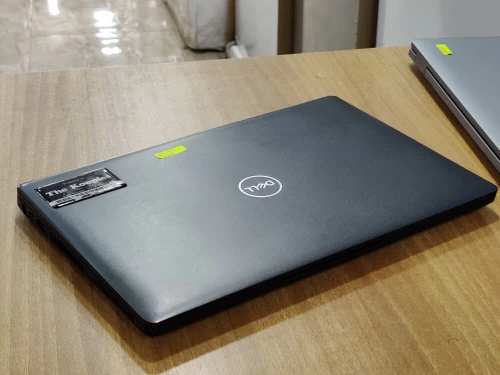 DELL LATITUDE 5400 / INTEL I7 8 EME  / 8 G / 256 / 14 FHD