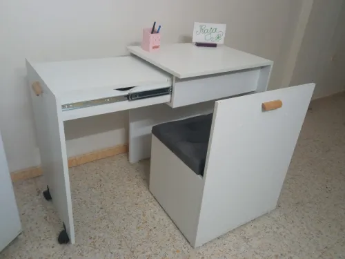 Petit bureau pliable - مكتب صغير قابل للطي 