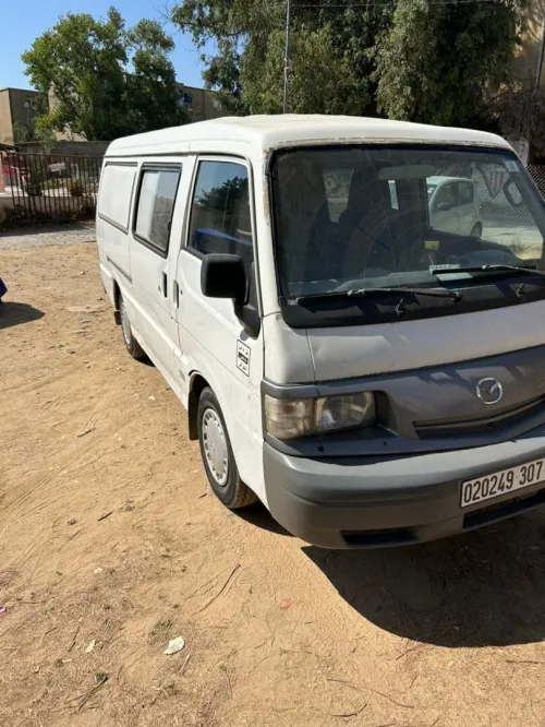 Mazda E2200 2007