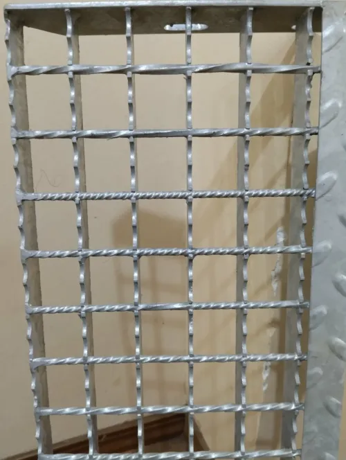 FABRICATION DE CAILLEBOTIS