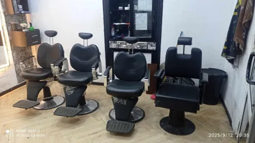 Matériel de coiffure pour homme