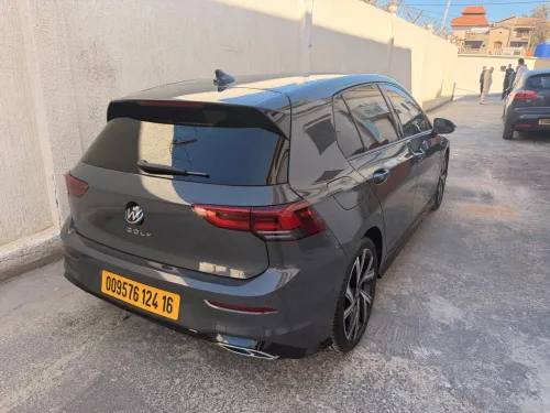 Volkswagen Golf 8 2024 R-Line