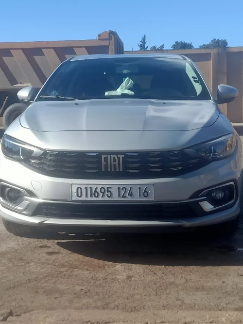 Fiat Tipo 2024 Hatchback