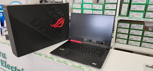 ASUS ROG STRIX G15 | Ryzen 9 | RTX3060 | 300Hz |