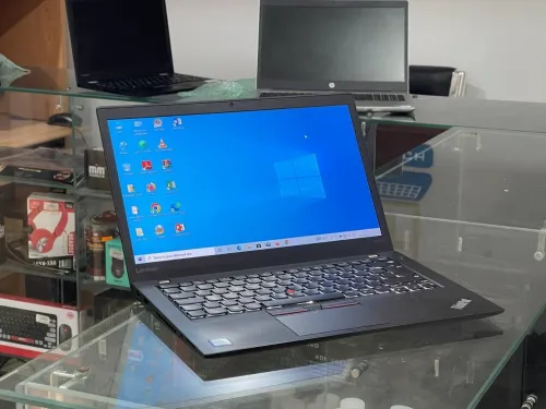 THINKPAD T470S / INTEL I5 7 EME / 8G / 256 SSD / 14 BATTERIE 1H30