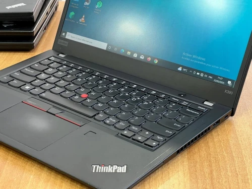 LENOVO THINK PAD X390 / I5 8 EME / 8G / 256 SSD /14 FHD