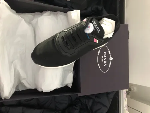 Montre Gucci + Gucci sneaker snake