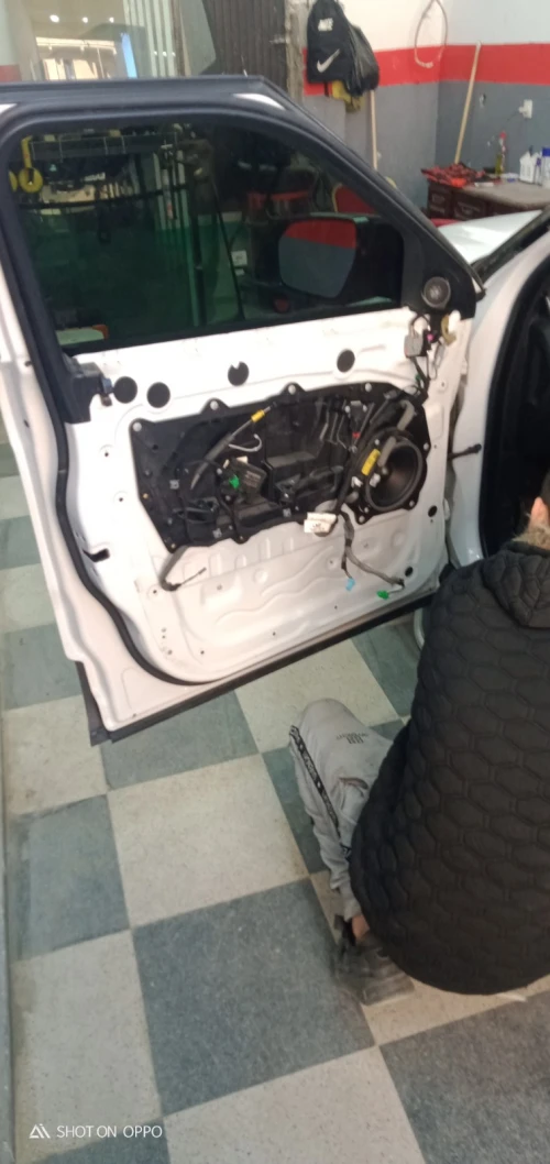 vente et montage pare brise Lunette vitre d'origine avec garantie