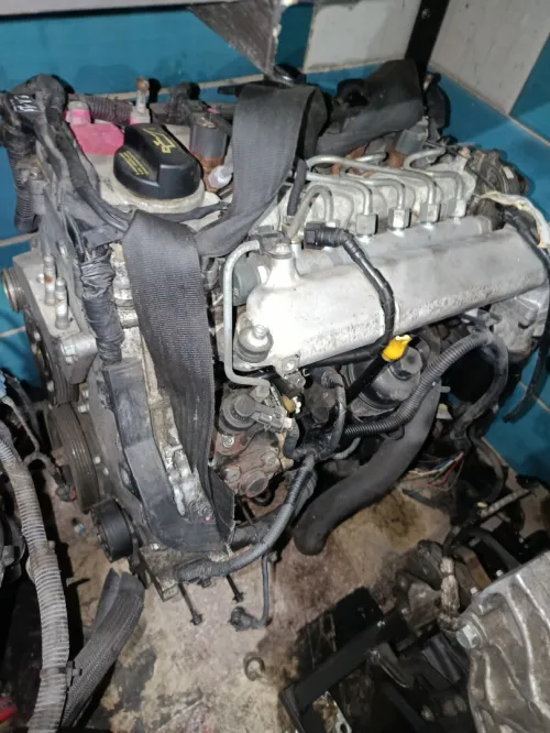 Moteur casse et boîte