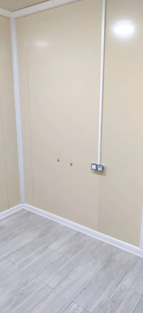Bloc Hébergement en R+1  (20 chambre avec sanitaire)