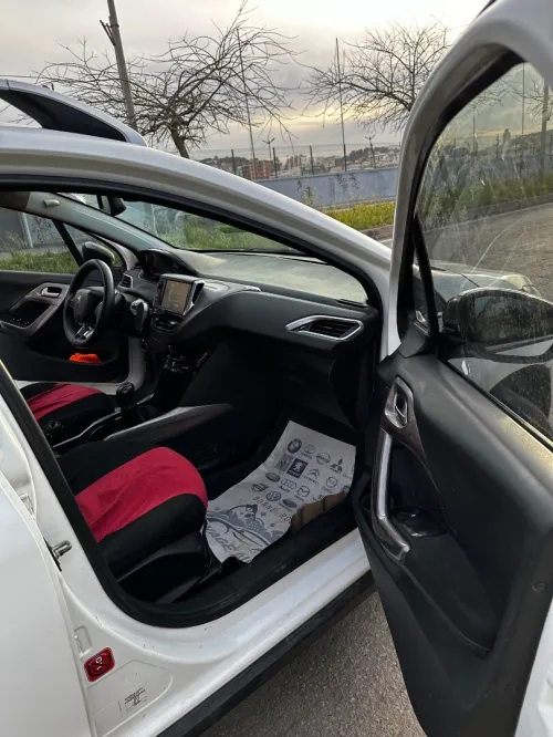 Peugeot 2008 2014 Erg