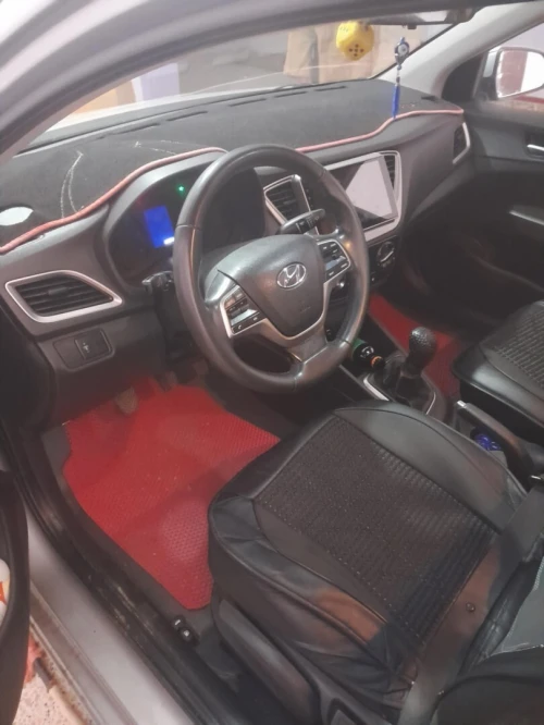 Hyundai Accent RB  4 portes 2019 Accent RB  4 portes