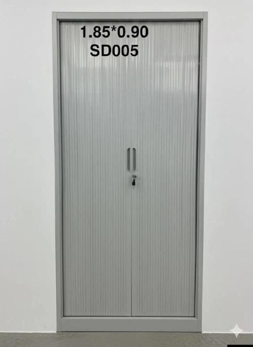 Armoire a rideaux métallique