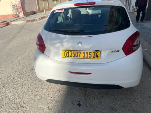 Peugeot 208 2015 Access