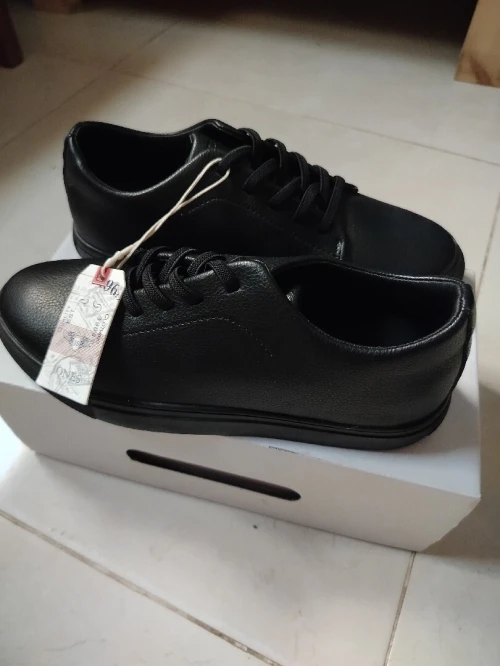 Baskets Noires JS JONES - Neuf (Jamais porté)