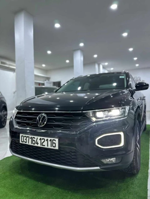 Volkswagen T-Roc 2021 active